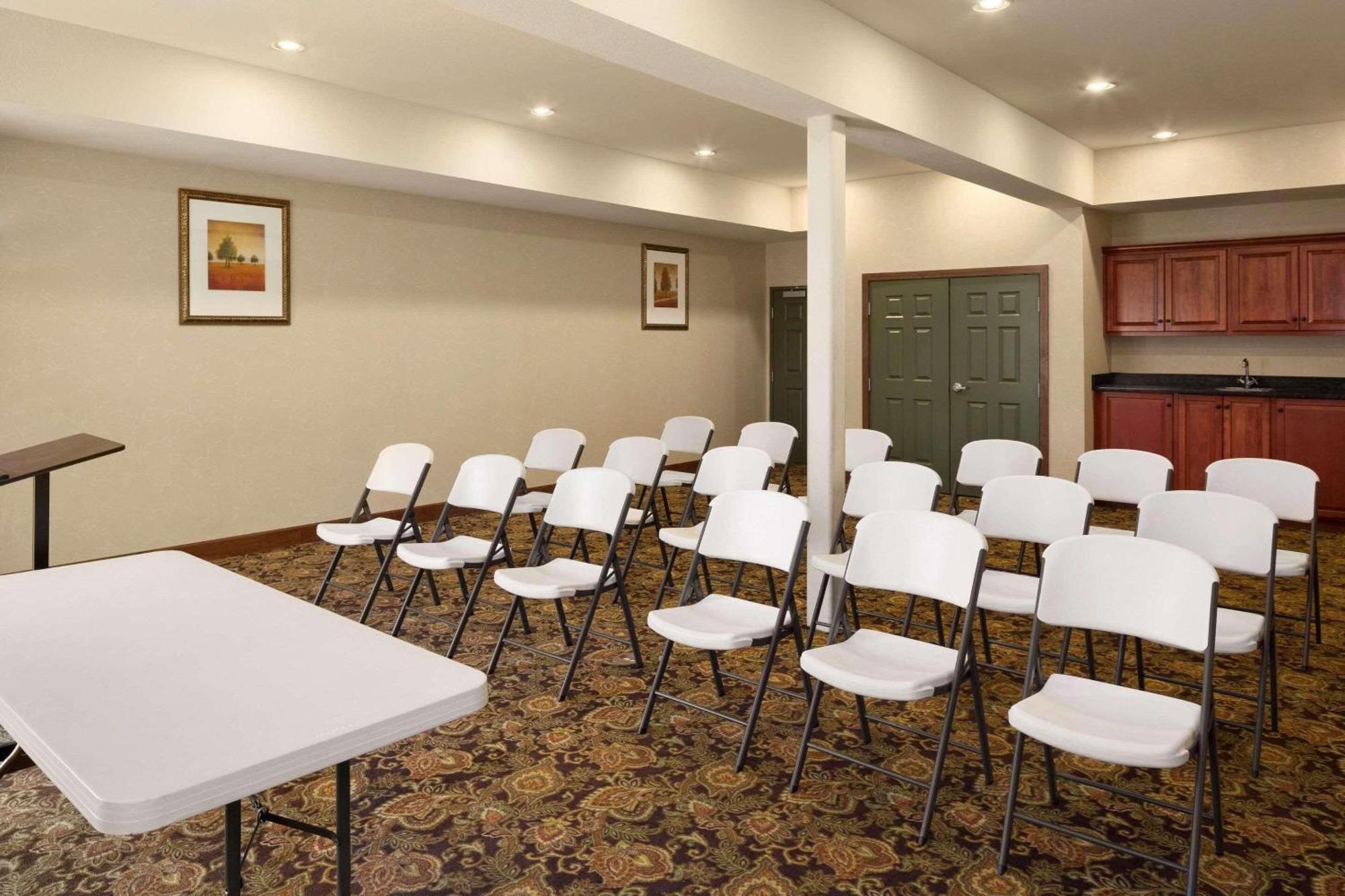 Country Inn & Suites By Radisson, Crestview, Fl Екстериор снимка
